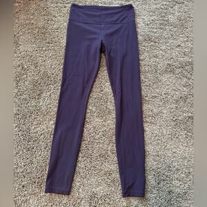 Athleta women’s small workout leggings, purple, EUC